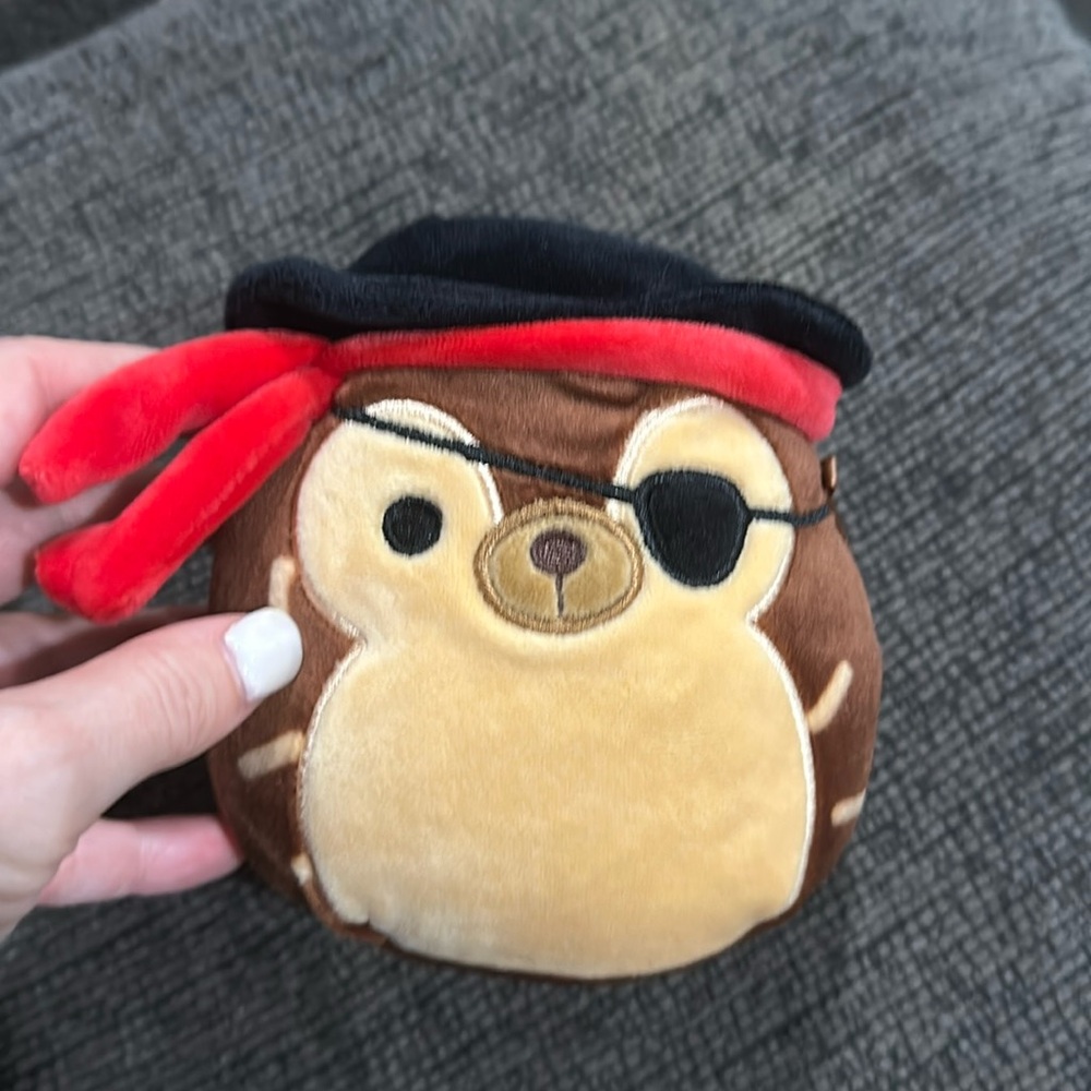 NWOT original squishmallow pirate stuffed animal. 5 in - Picture 1 of 2
